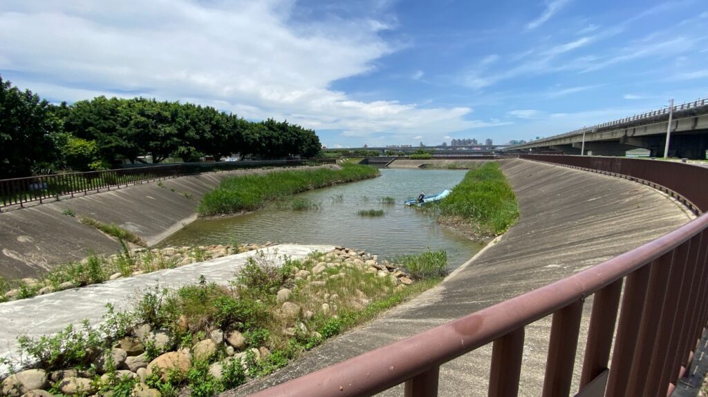 環島沿途很多肉眼可見的水利防洪設施